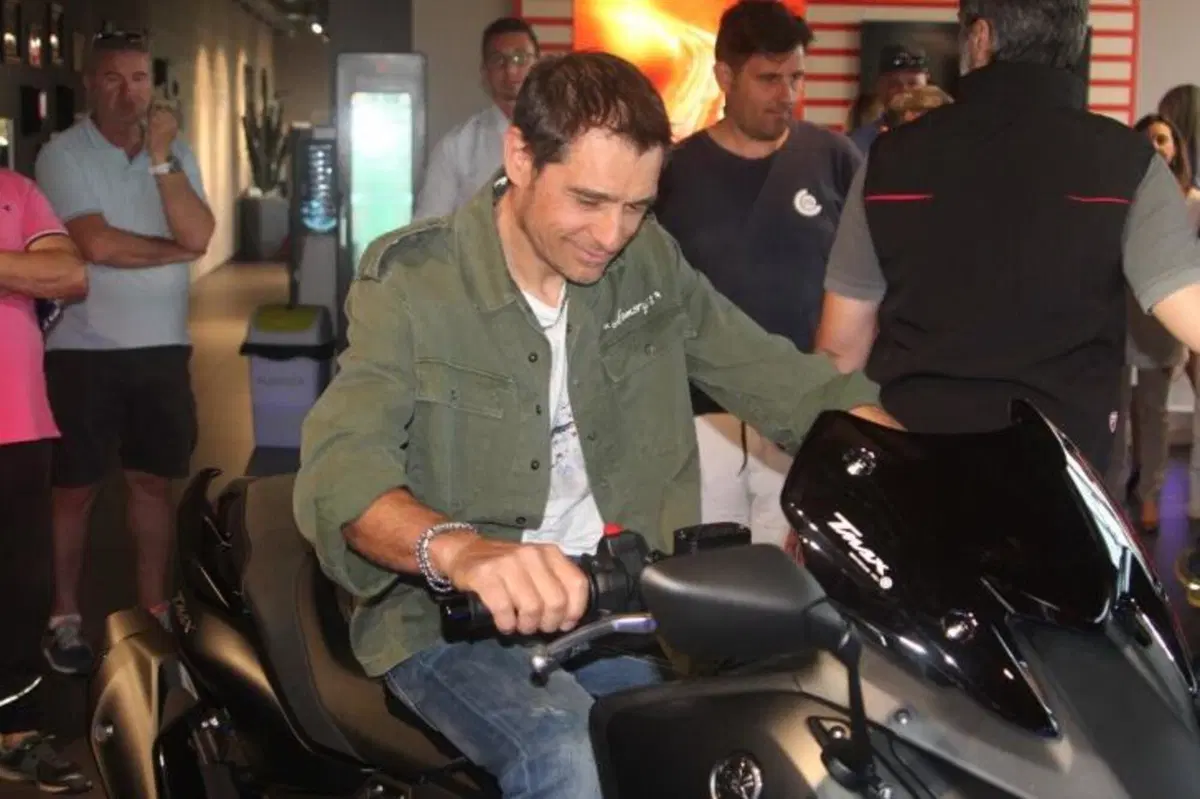 D&G Motorsport presenta il nuovo Yamaha TMax 2022 (2)