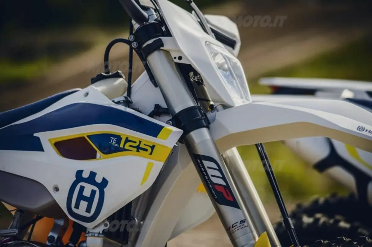 Husqvarna Cross e Enduro 2015. Svelati i prezzi  (7)