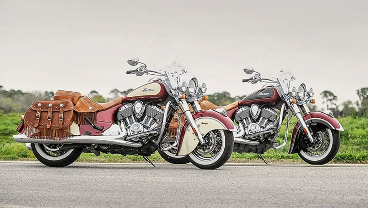 Indian Chief 2015, si inizia con le tinte two-tone (6)
