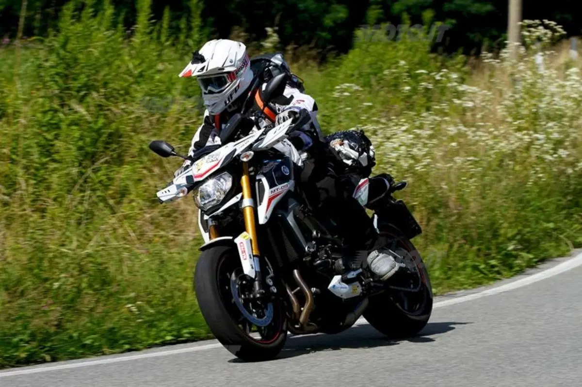 Due settimane in sella alla Yamaha MT-09 Street Rally per battere la Transiberiana (7)