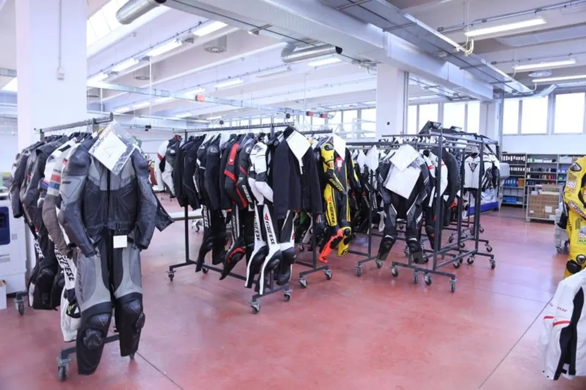 Dainese. Dalle competizioni la sicurezza per i motociclisti. Prima parte (7)
