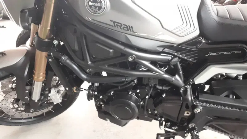 Benelli Leoncino 800 Trail (2022 - 26) (8)