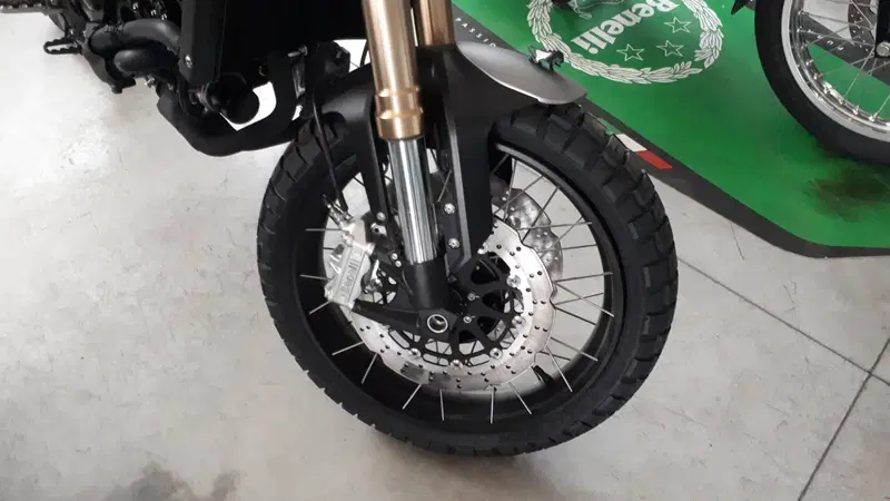 Benelli Leoncino 800 Trail (2022 - 26) (6)