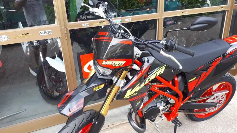 Valenti Racing N01 50 (2023 - 26) (3)
