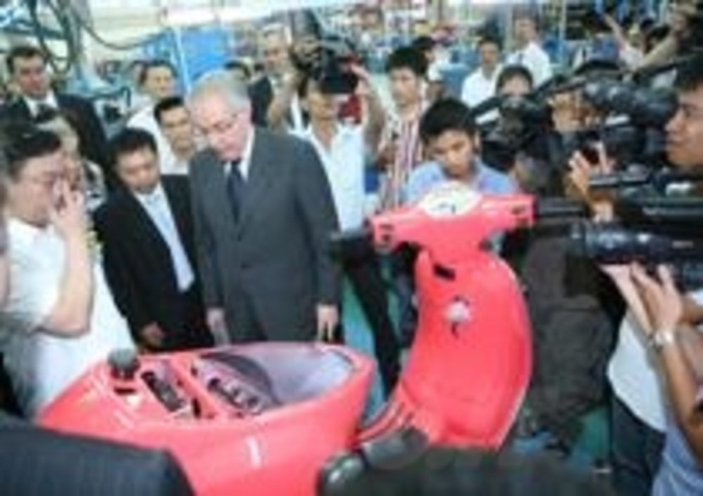 Piaggio ha costruito 400.000 scooter negli ultimi 4 anni in Vietnam
