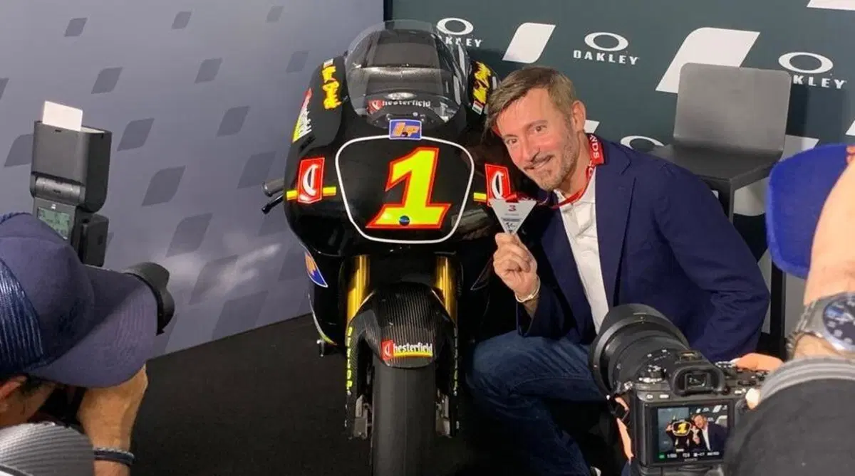 MotoGP 2022. GP d'Italia al Mugello, Max Biaggi nominato MotoGP Legend (3)
