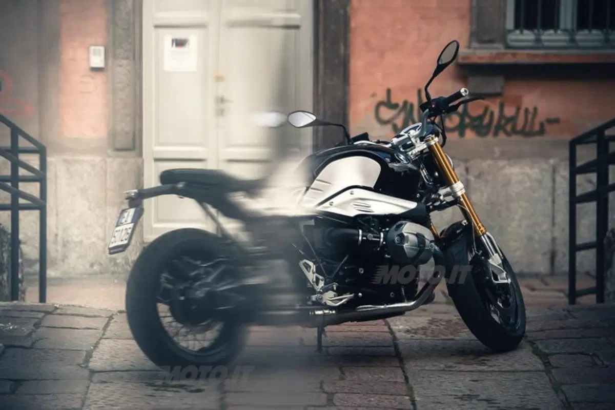 BMW R nineT  (11)