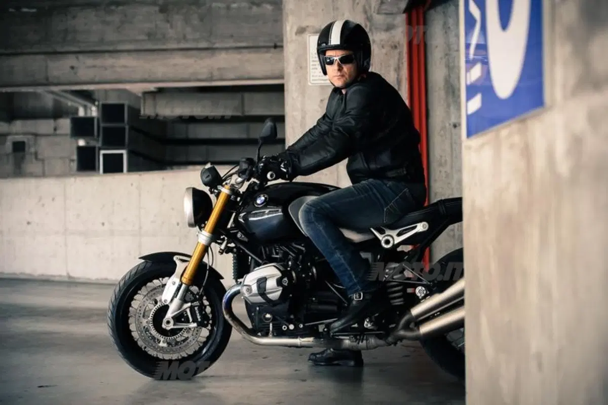 BMW R nineT  (16)