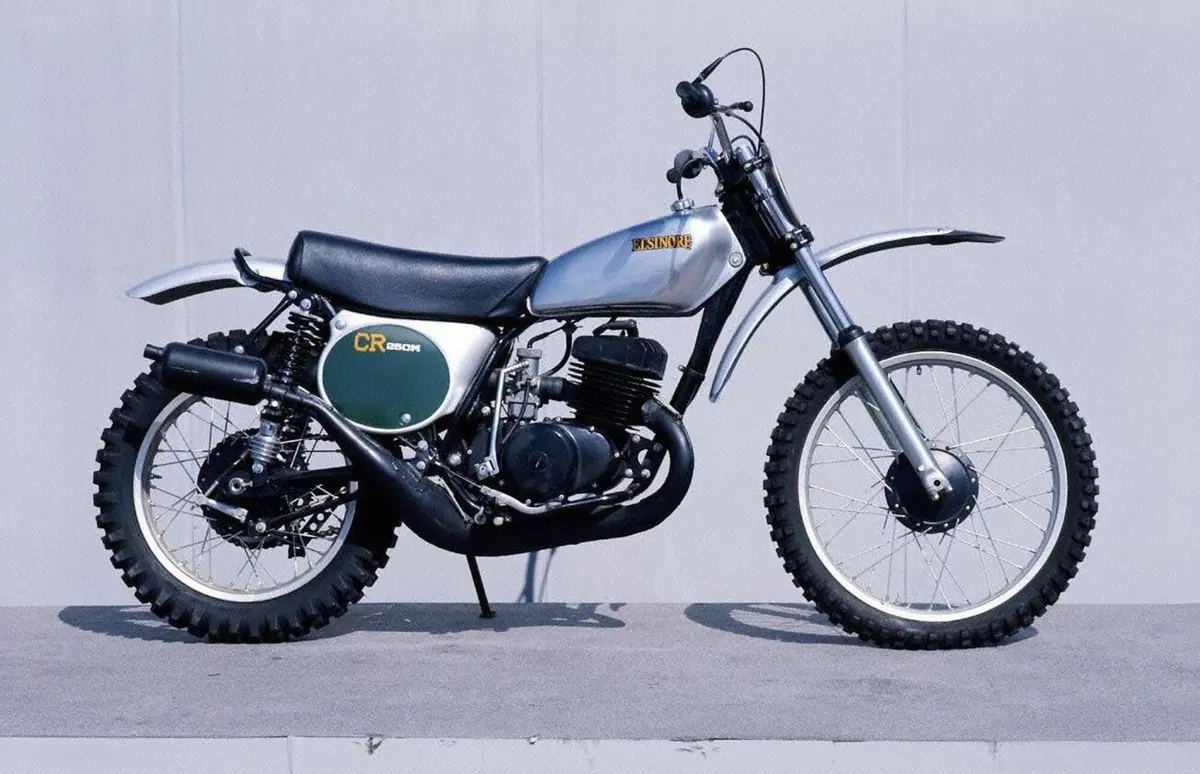 Honda CRF450R Anniversary e CRF250R 2023: 50 anni da protagoniste (8)
