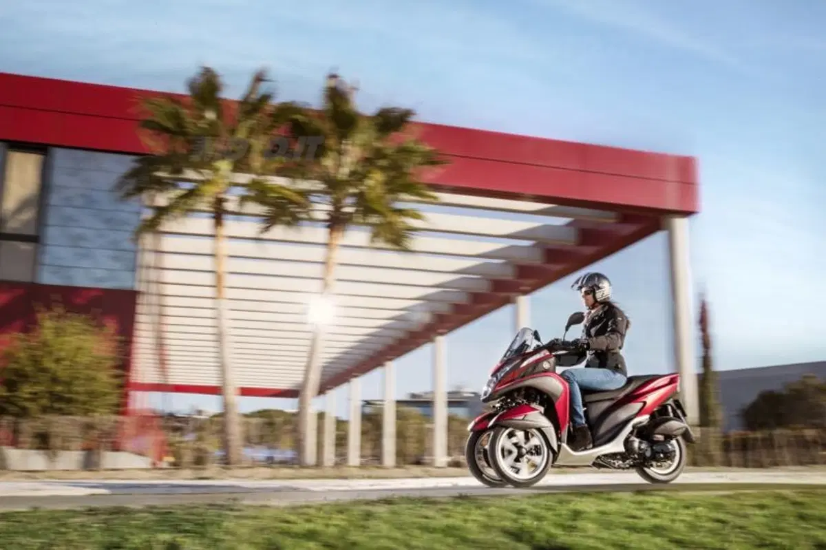 Yamaha Tricity ad agosto in Italia. Confermato il prezzo (9)