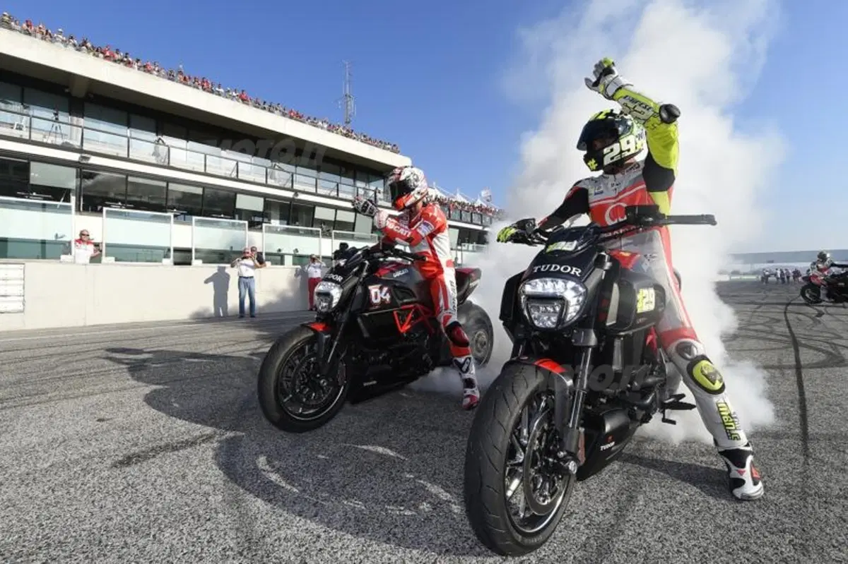 Diavel Drag Race by Tudor: Laconi strappa la vittoria a Baiocco (video) (2)