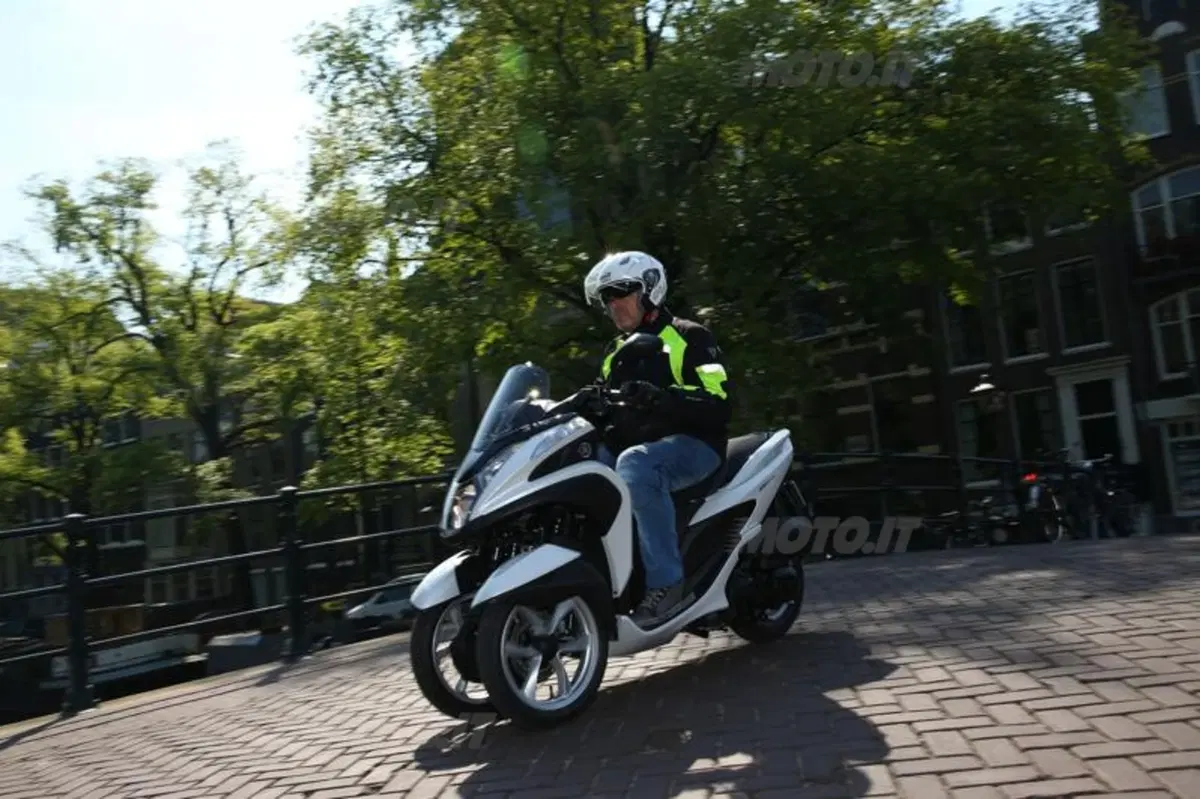 Yamaha Tricity (10)