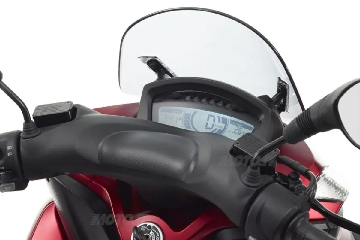 Yamaha Tricity (33)