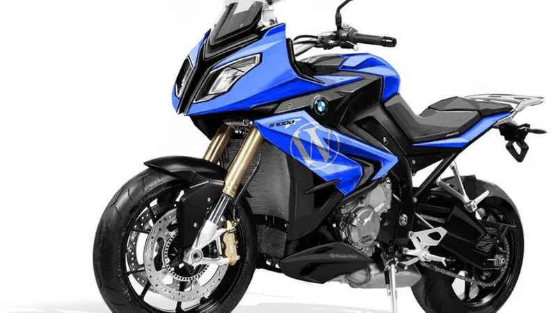 BMW S 1000X. L'inedita Crossover sar&agrave; cos&igrave;?