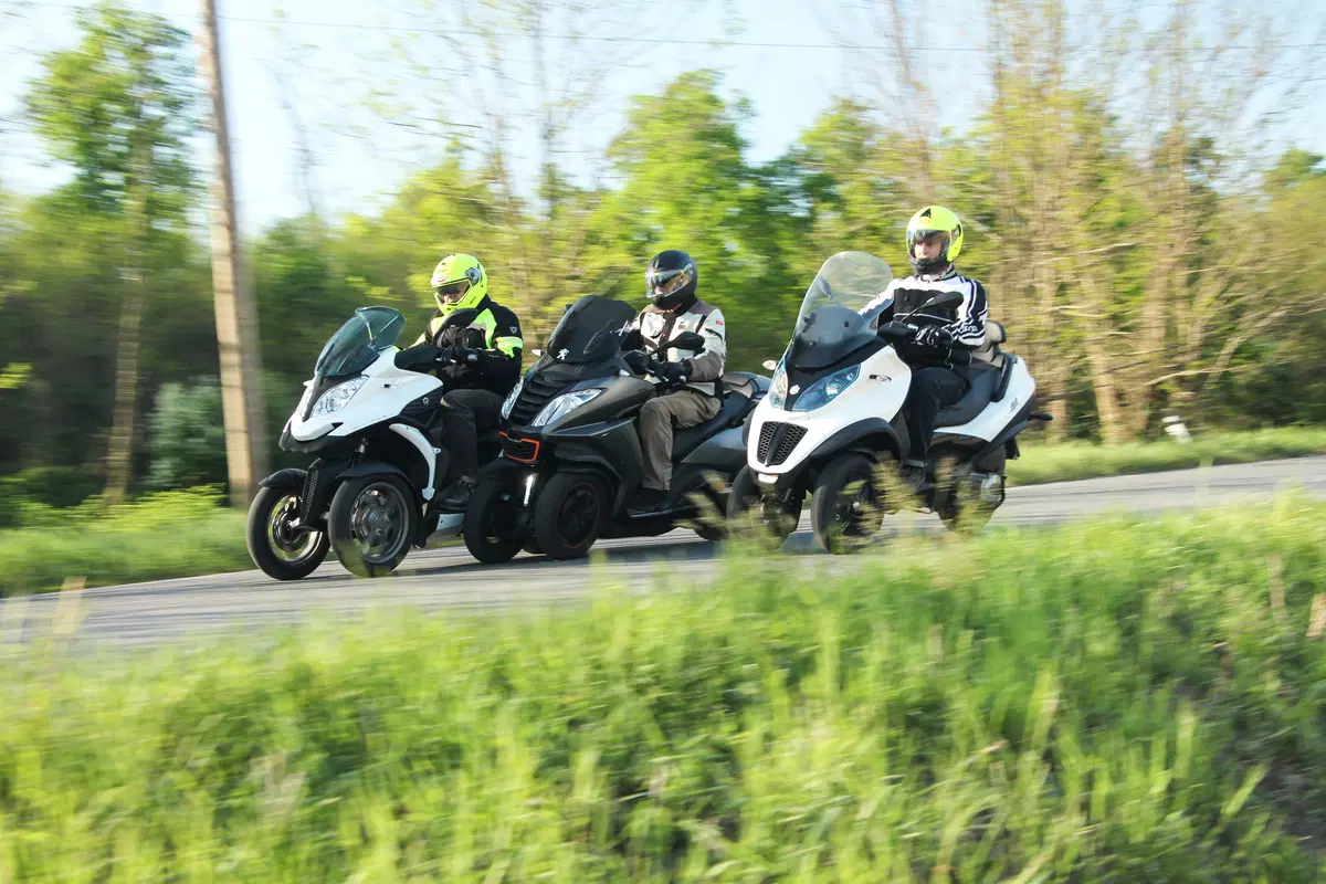 Comparativa scooter tre ruote (8)