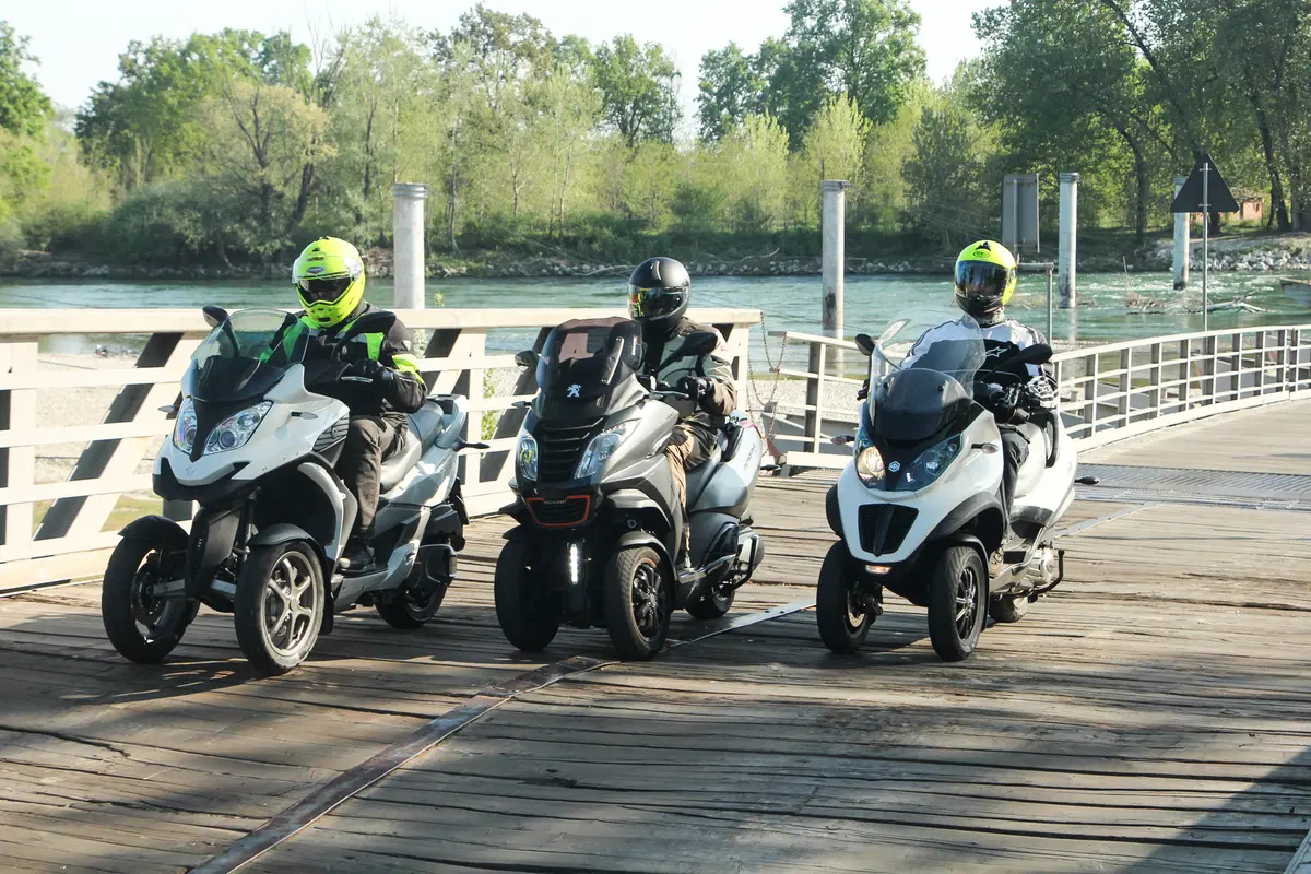 Comparativa scooter tre ruote (9)