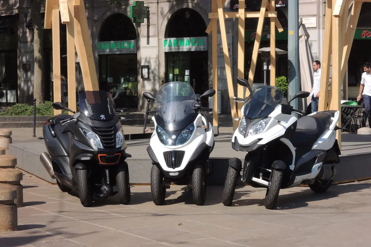 Comparativa scooter tre ruote (10)