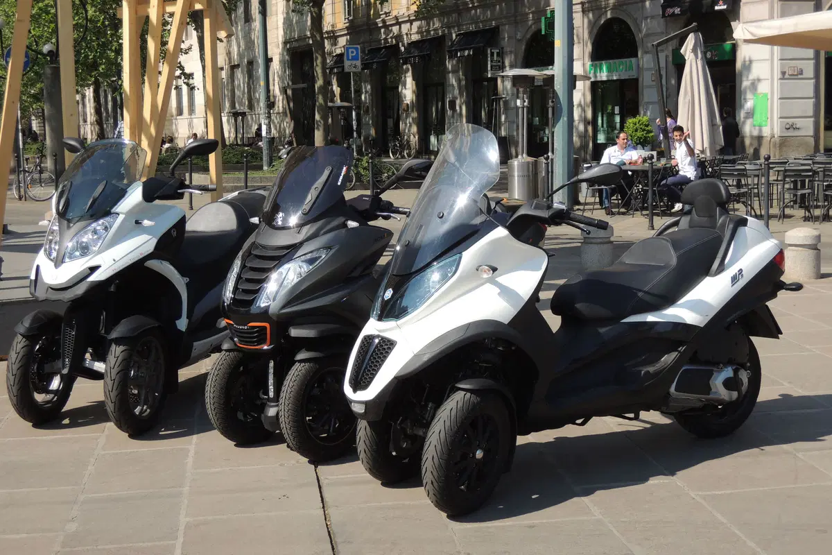 Comparativa scooter tre ruote (11)