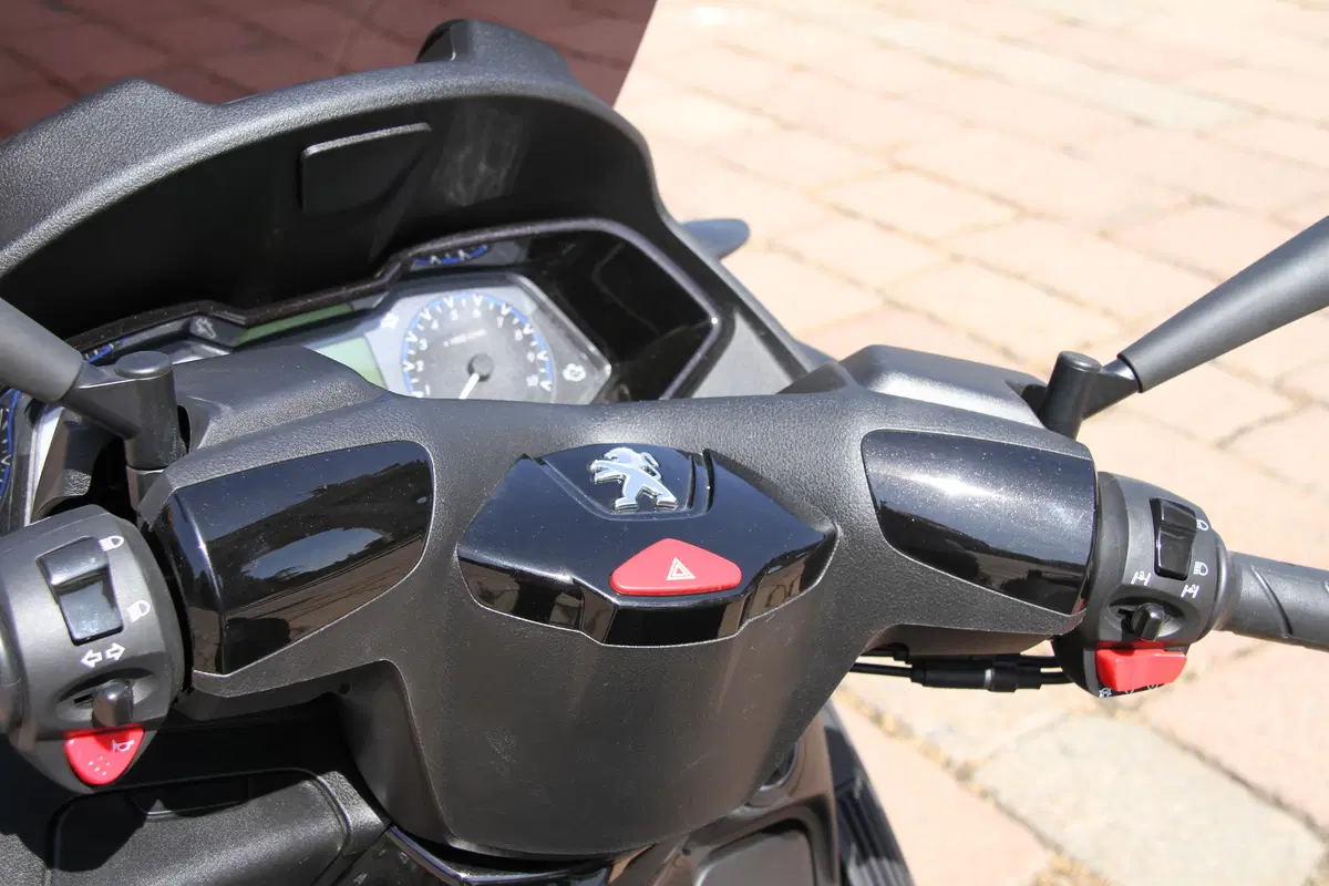 Comparativa scooter tre ruote (58)