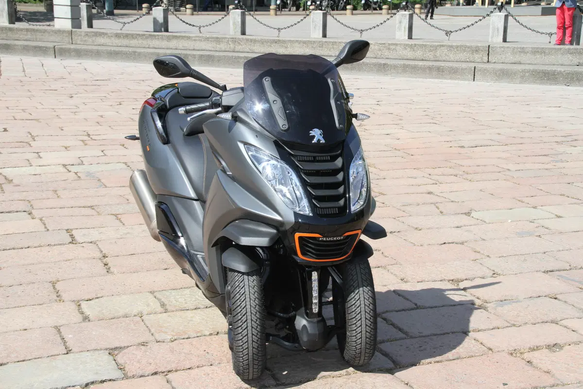 Comparativa scooter tre ruote (51)