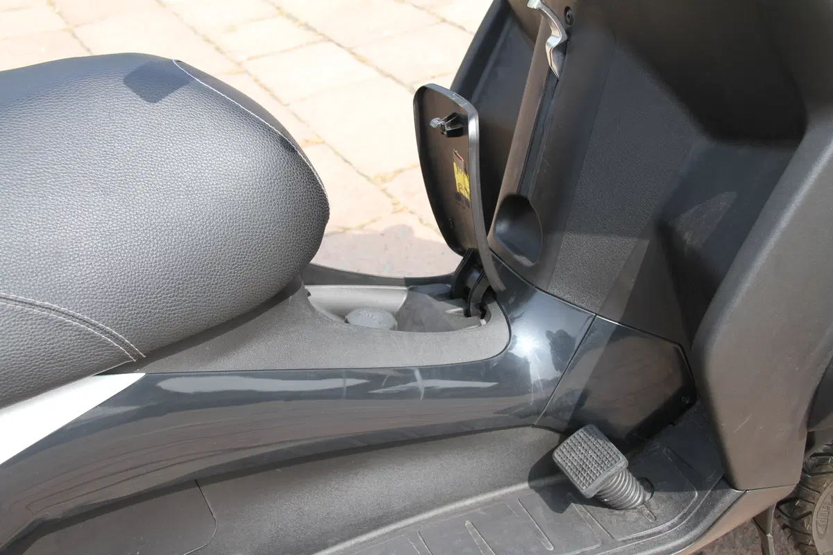 Comparativa scooter tre ruote (19)