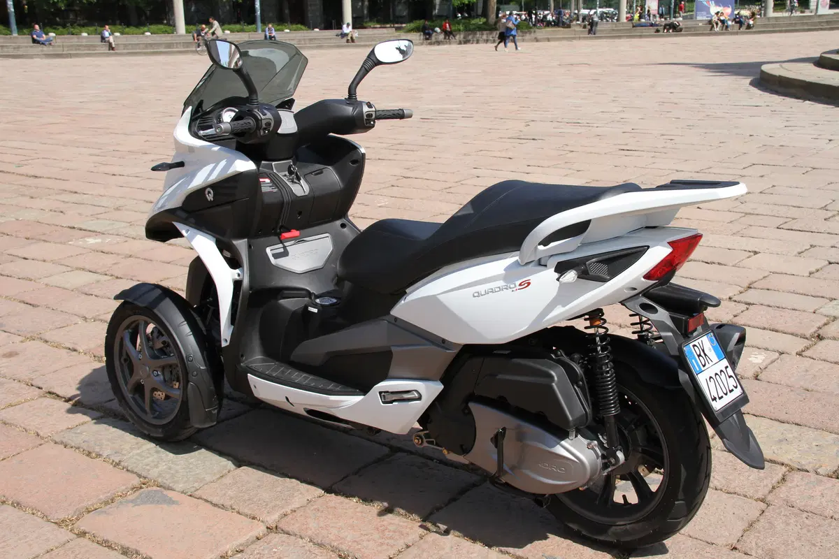 Comparativa scooter tre ruote (26)