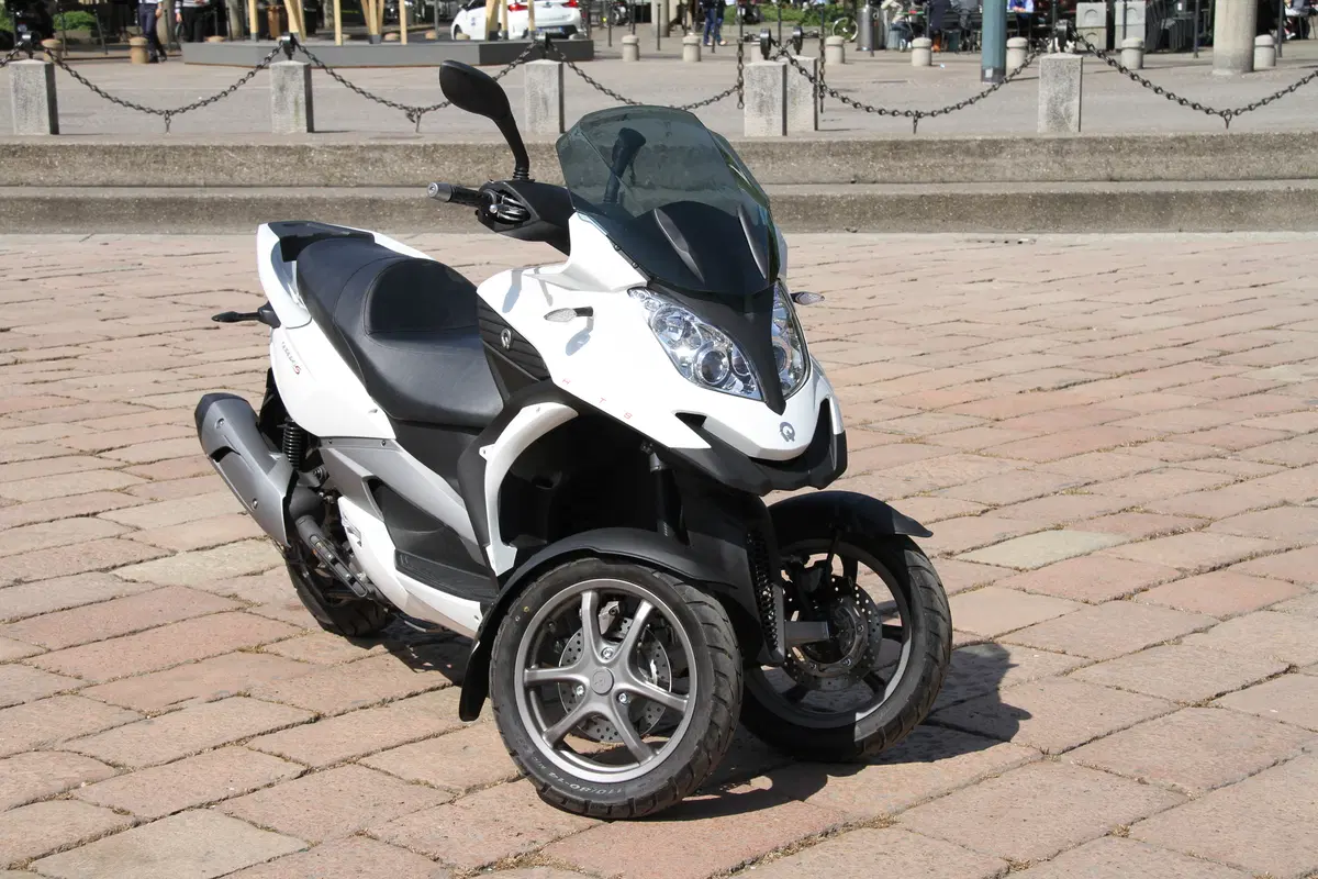 Comparativa scooter tre ruote (28)