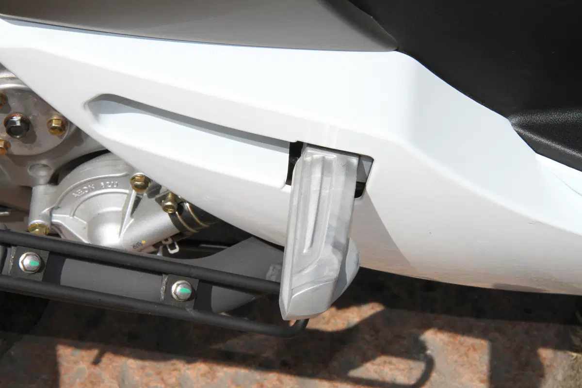 Comparativa scooter tre ruote (41)