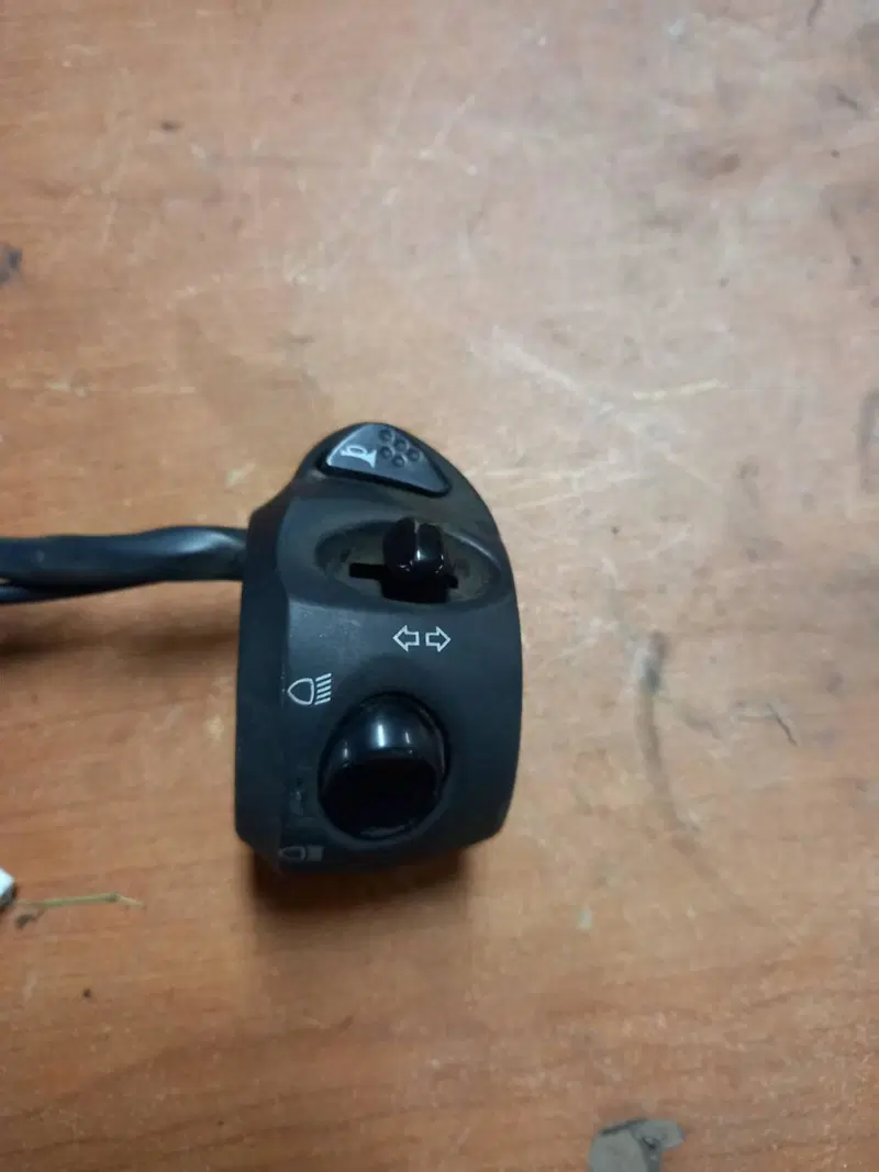 Comando elettrico sinistro Gilera Nexus 500 2003-2 (3)