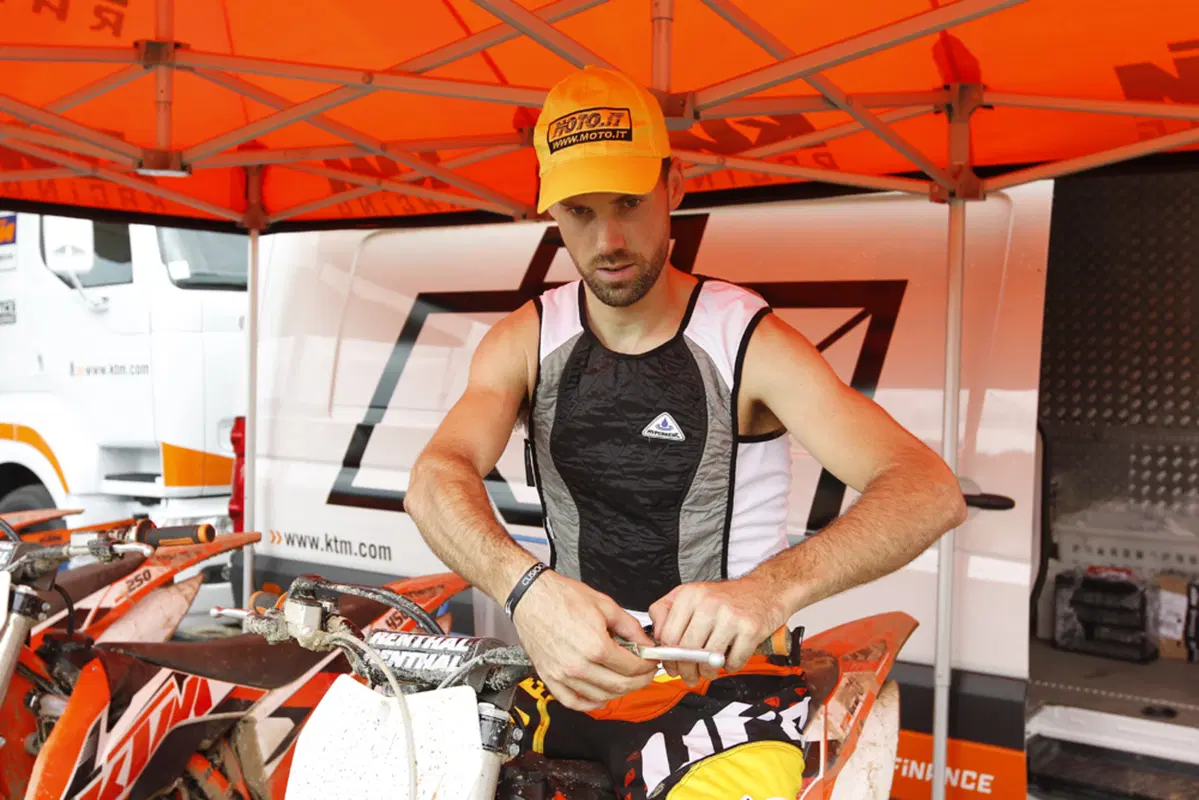 Test prodotto: combatti il caldo estivo con il gilet refrigerante TechNiche Italia	 (6)
