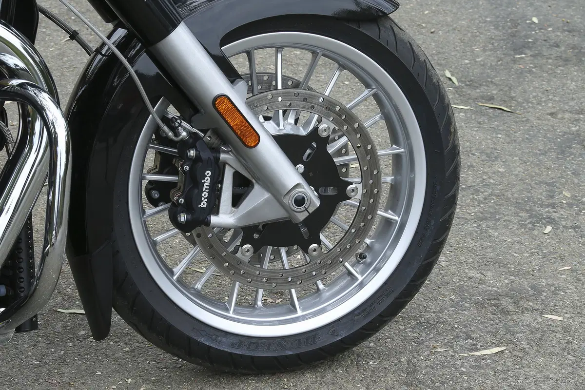 Moto Guzzi California 1400 Touring Custom (58)