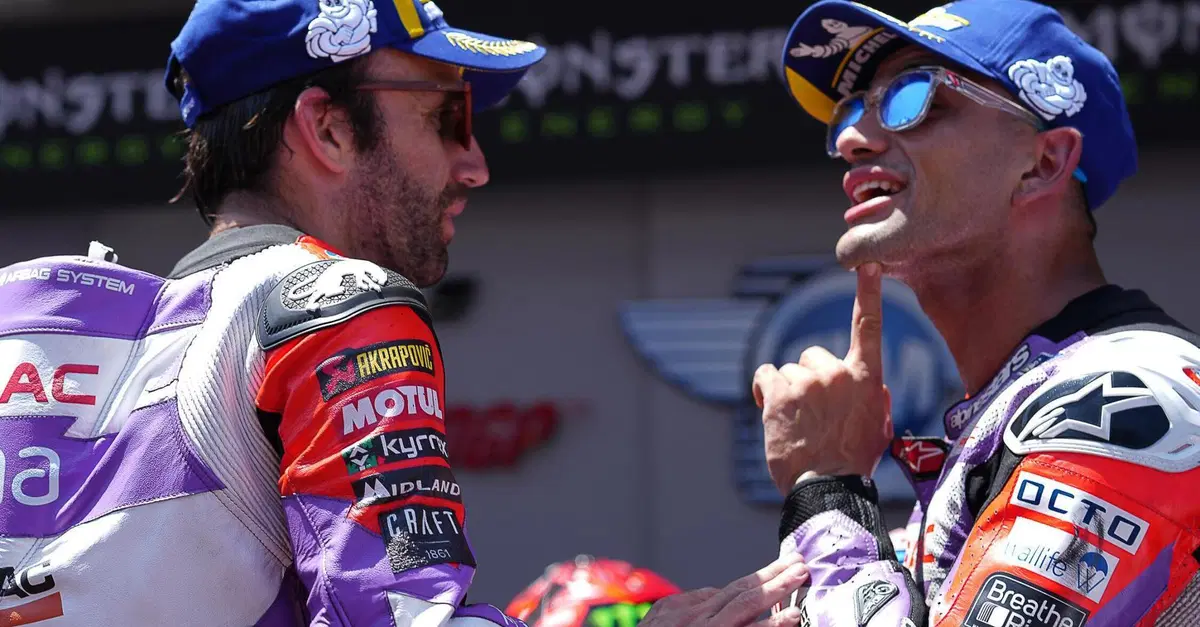 MotoGP 2022. GP di Catalunya, Jorge Martin e Johann Zarco commentano l'incredibile errore di Aleix Espargaro