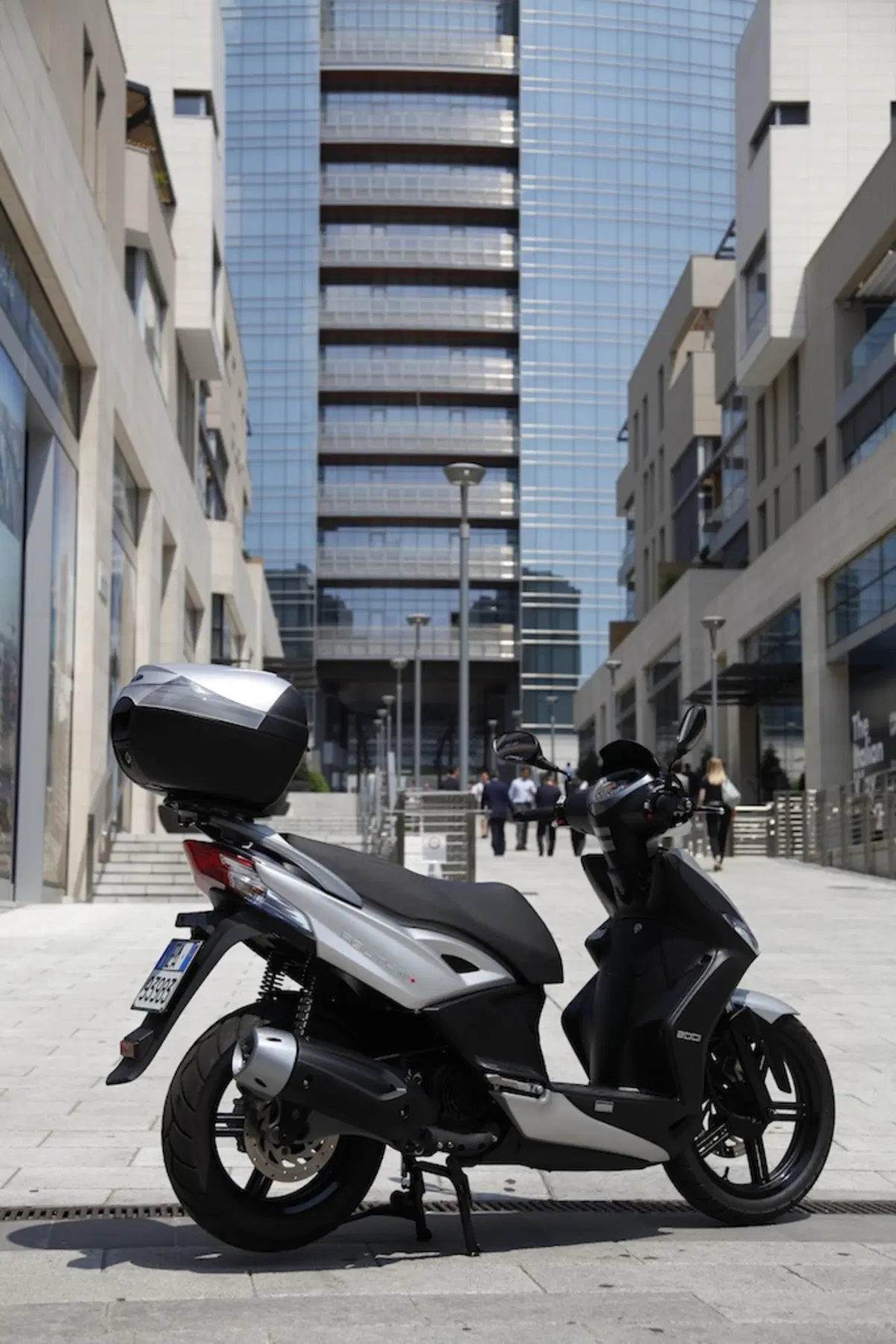 KYMCO Agility R16 Plus, 50 e 200. Colorazioni e prezzi (6)