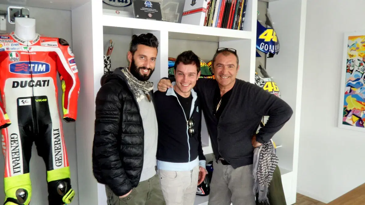 Mauto Tononi: "Parlo come Valentino Rossi, canto come Jovanotti" (11)