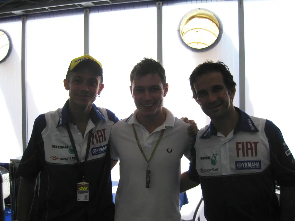 Mauto Tononi: "Parlo come Valentino Rossi, canto come Jovanotti" (12)