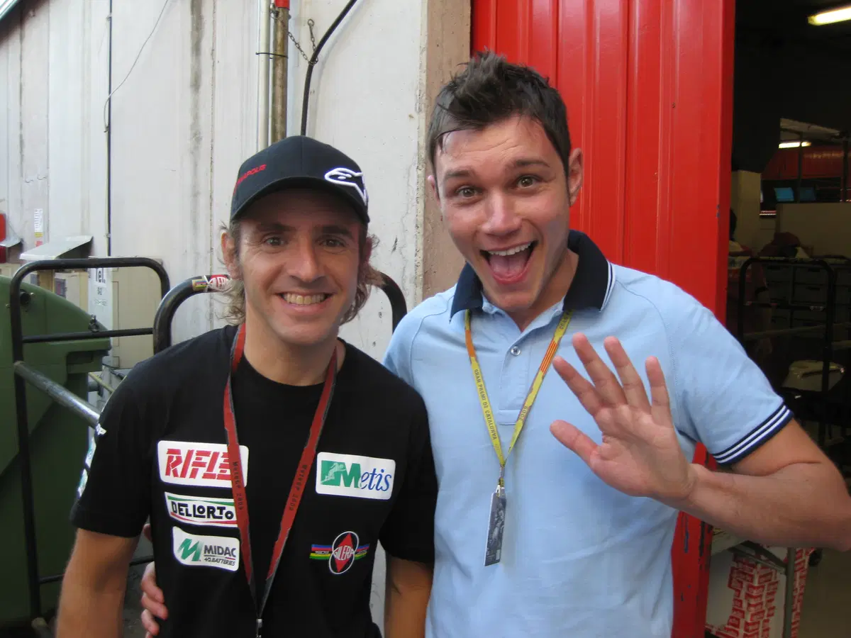 Mauto Tononi: "Parlo come Valentino Rossi, canto come Jovanotti" (16)