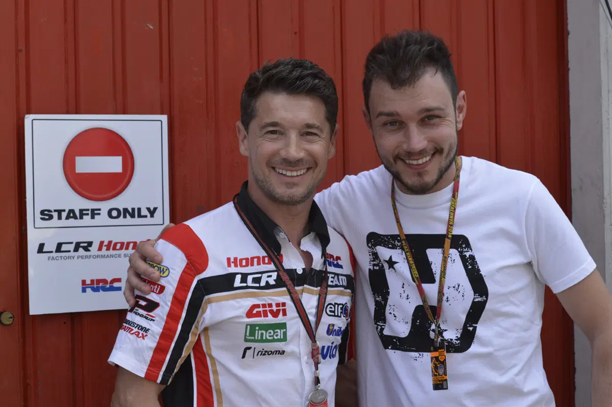 Mauto Tononi: "Parlo come Valentino Rossi, canto come Jovanotti" (19)