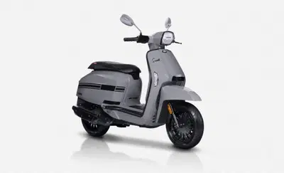 Lambretta V125 Special