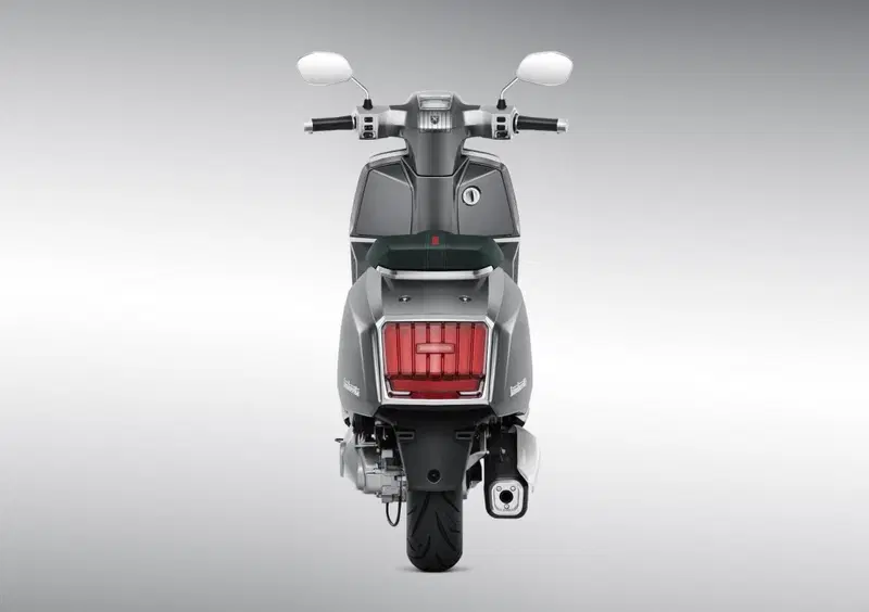 Lambretta X300 X300 (2022 - 26) (8)
