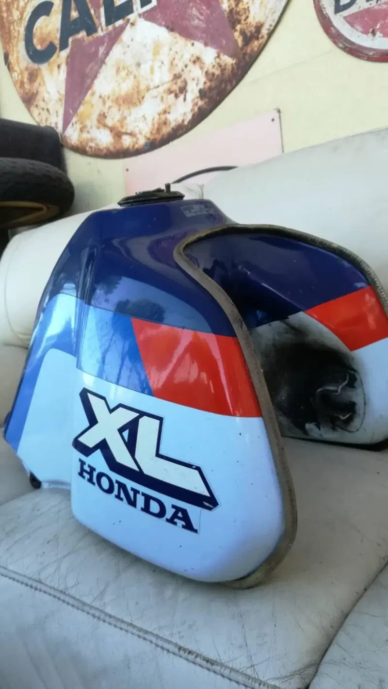 Serbatoio Honda (4)