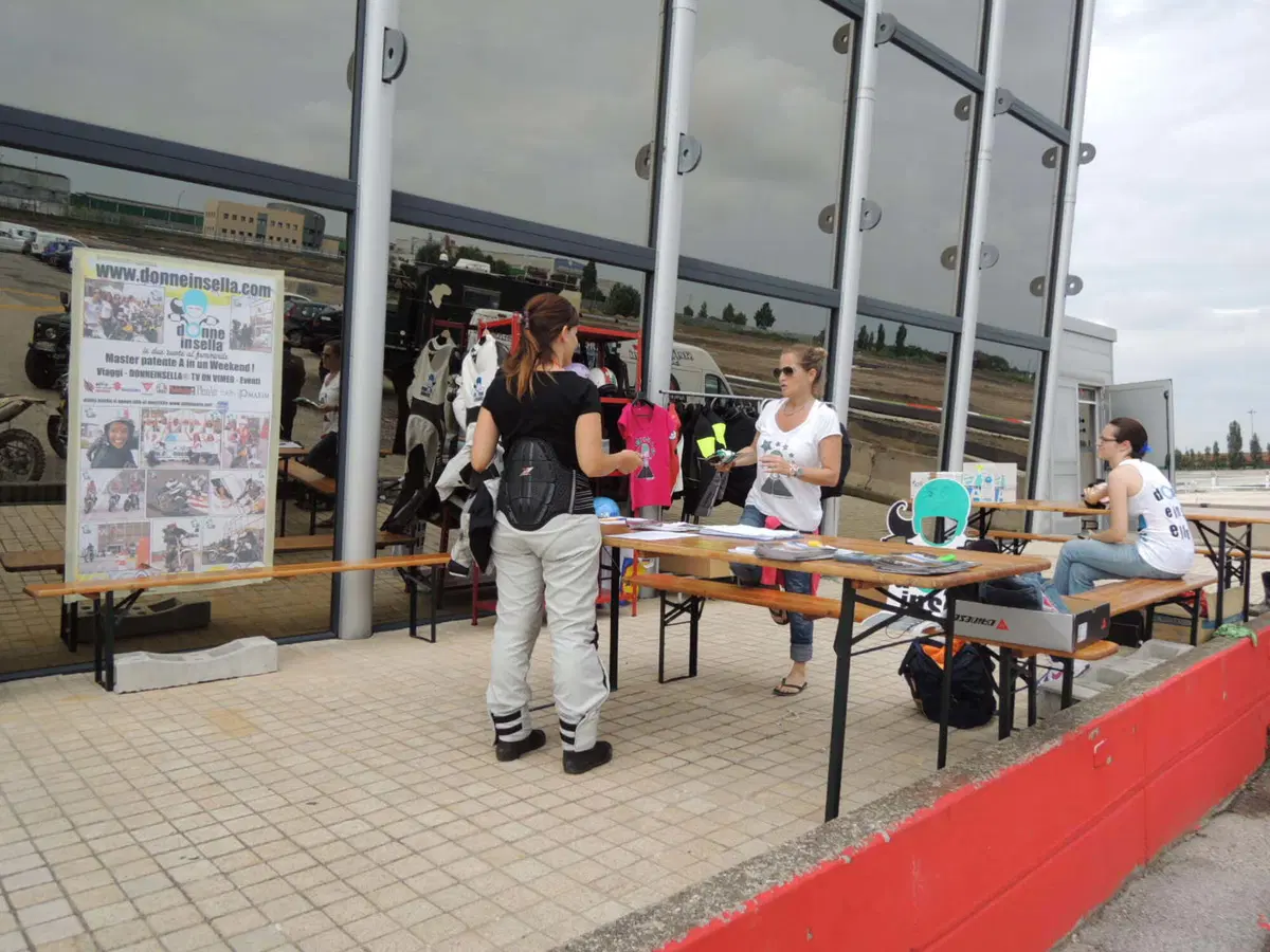 Corsi moto: successo ad Adria per Donneinsella (29)