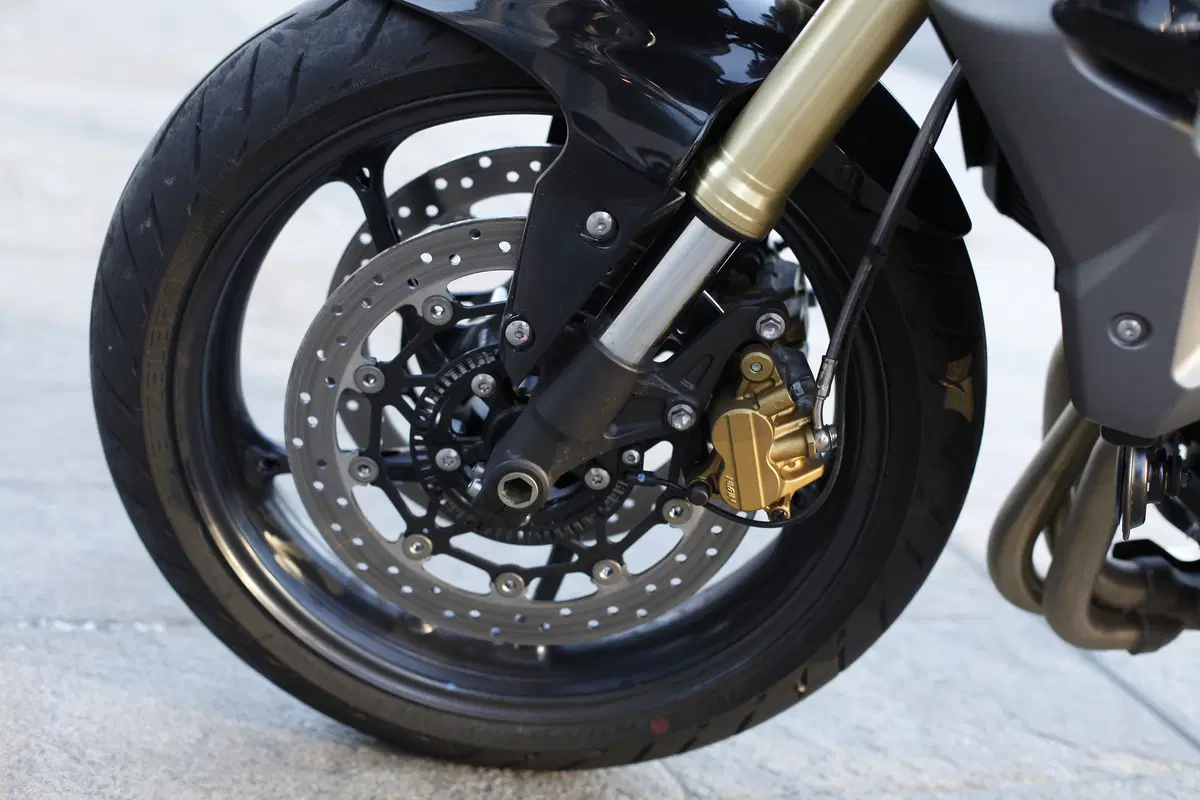Triumph Street Triple ABS (30)