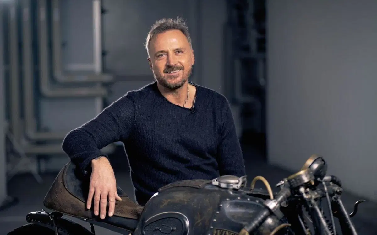 “Custom Visions”, scopri la serie dedicata agli artisti delle due ruote (11)