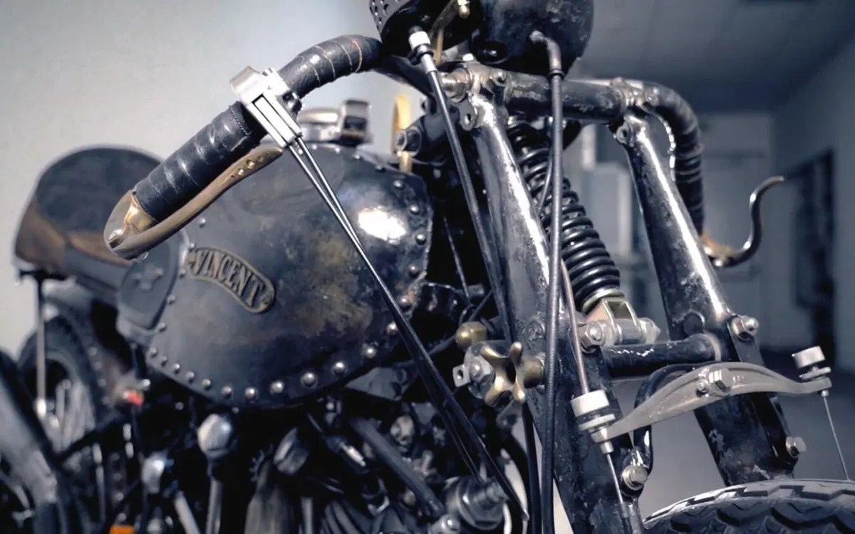 “Custom Visions”, scopri la serie dedicata agli artisti delle due ruote (15)