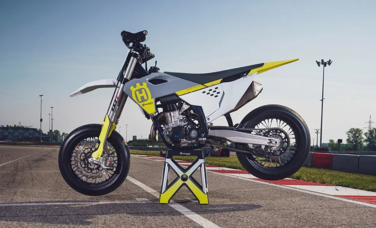 Husqvarna FS 450 FS 450 (2023) (7)