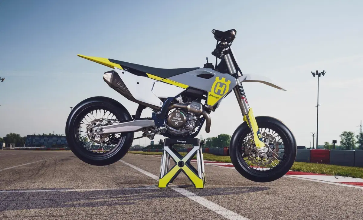 Husqvarna FS 450 FS 450 (2023) (8)