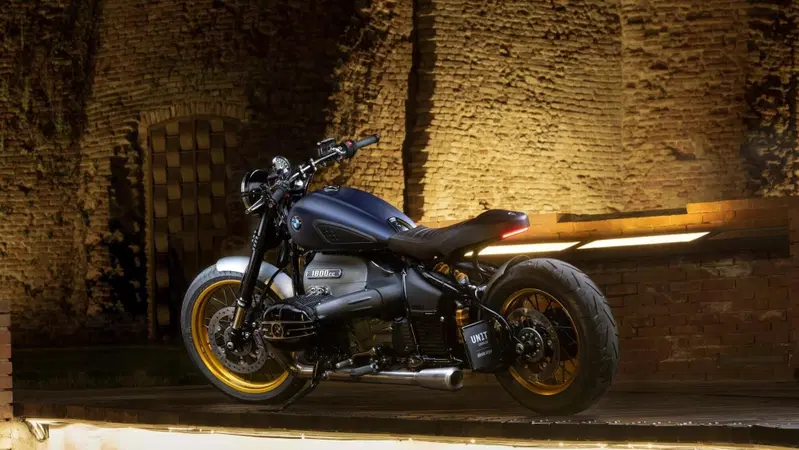 BMW R18 Your Choice. Oggi e domani in mostra alla Stazione Centrale di Milano [VIDEO]