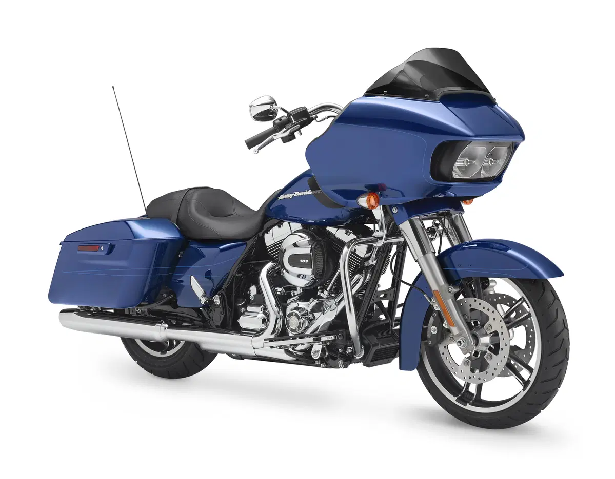 Harley-Davidson 2015: ecco la nuova Road Glide Special (5)