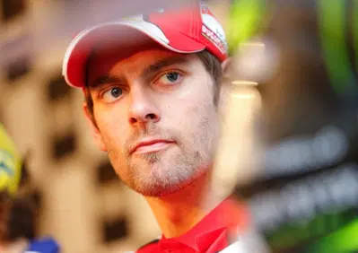 MotoGP. Cal Crutchlow lascia la Ducati