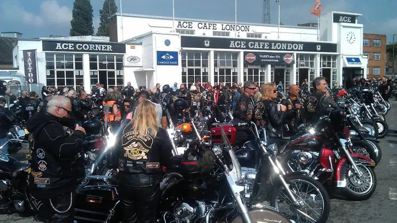 Ace Caf&eacute; London: si rischia la chiusura